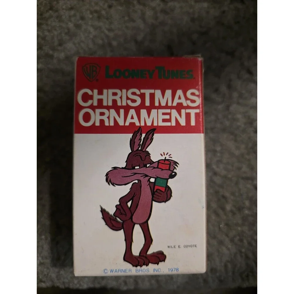 Vintage 1978 Wile E Coyote Looney Tunes Dave Grossman Christmas Ornament